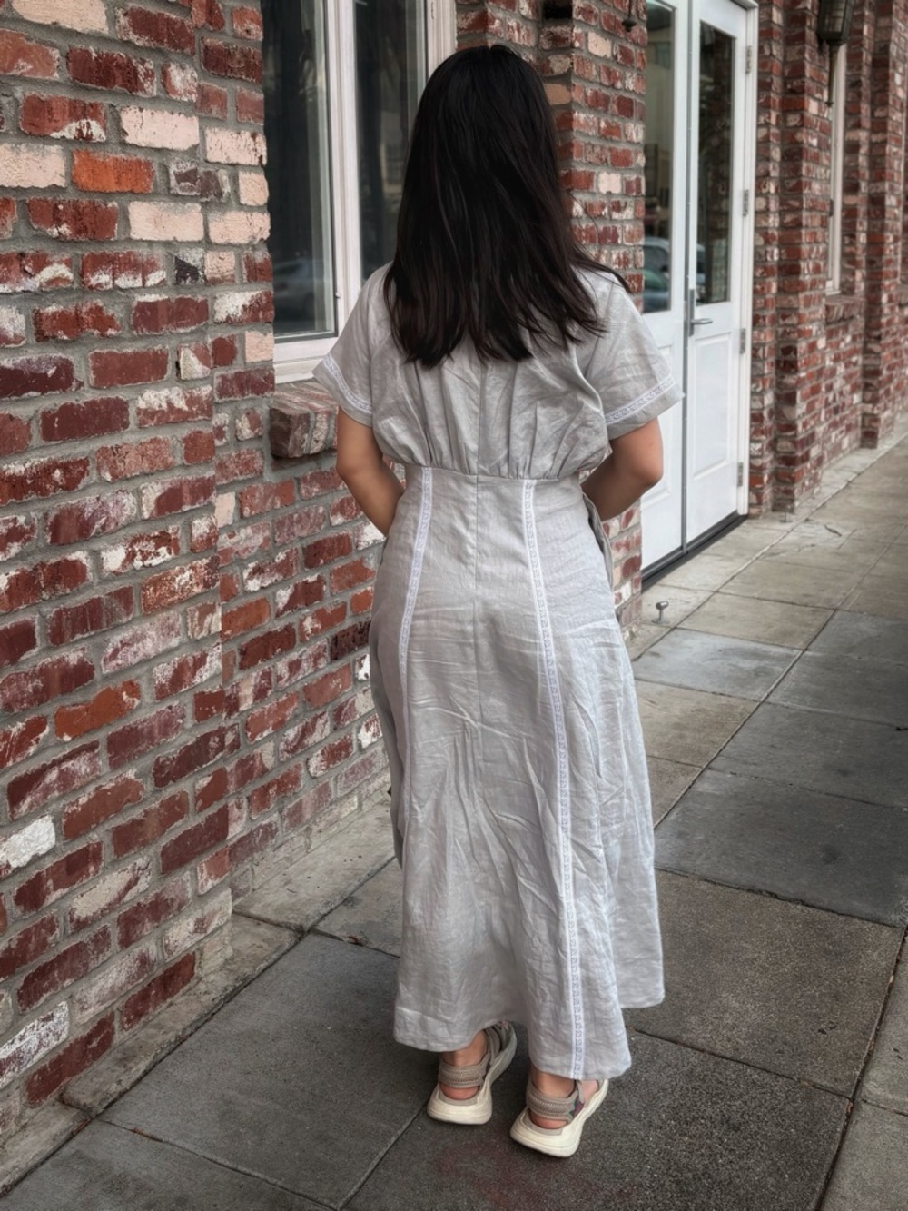 Linen Maxi Dress with Lace Trim - Picture 5 of 5